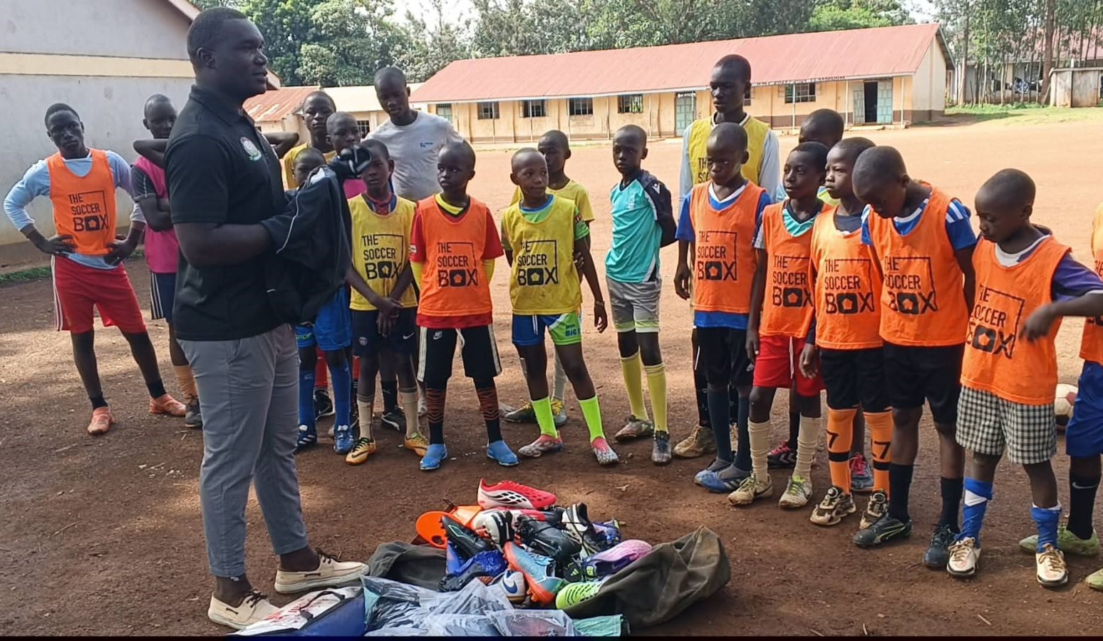 Football Friends International Donation ffi11