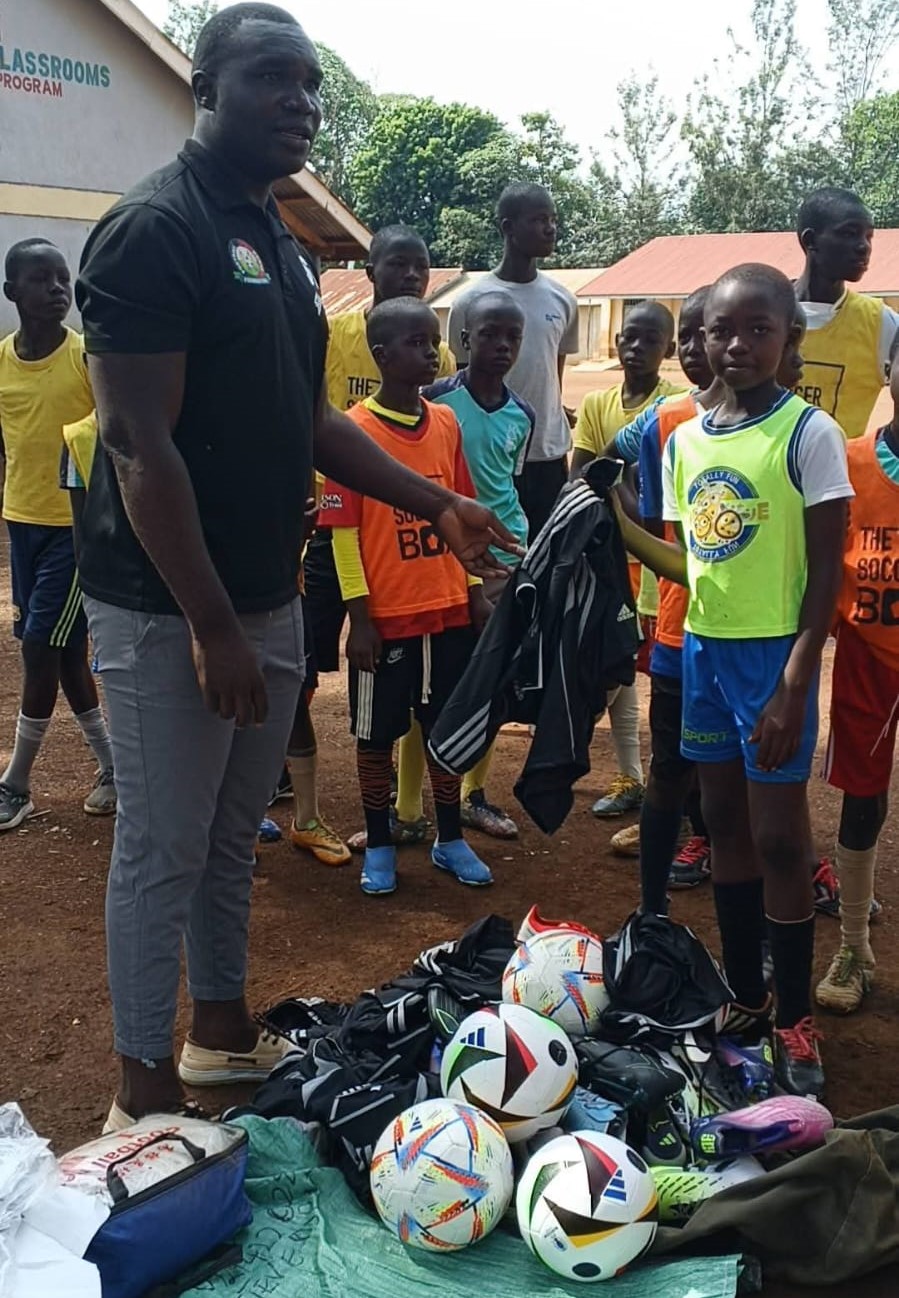 Football Friends International Donation ffi12