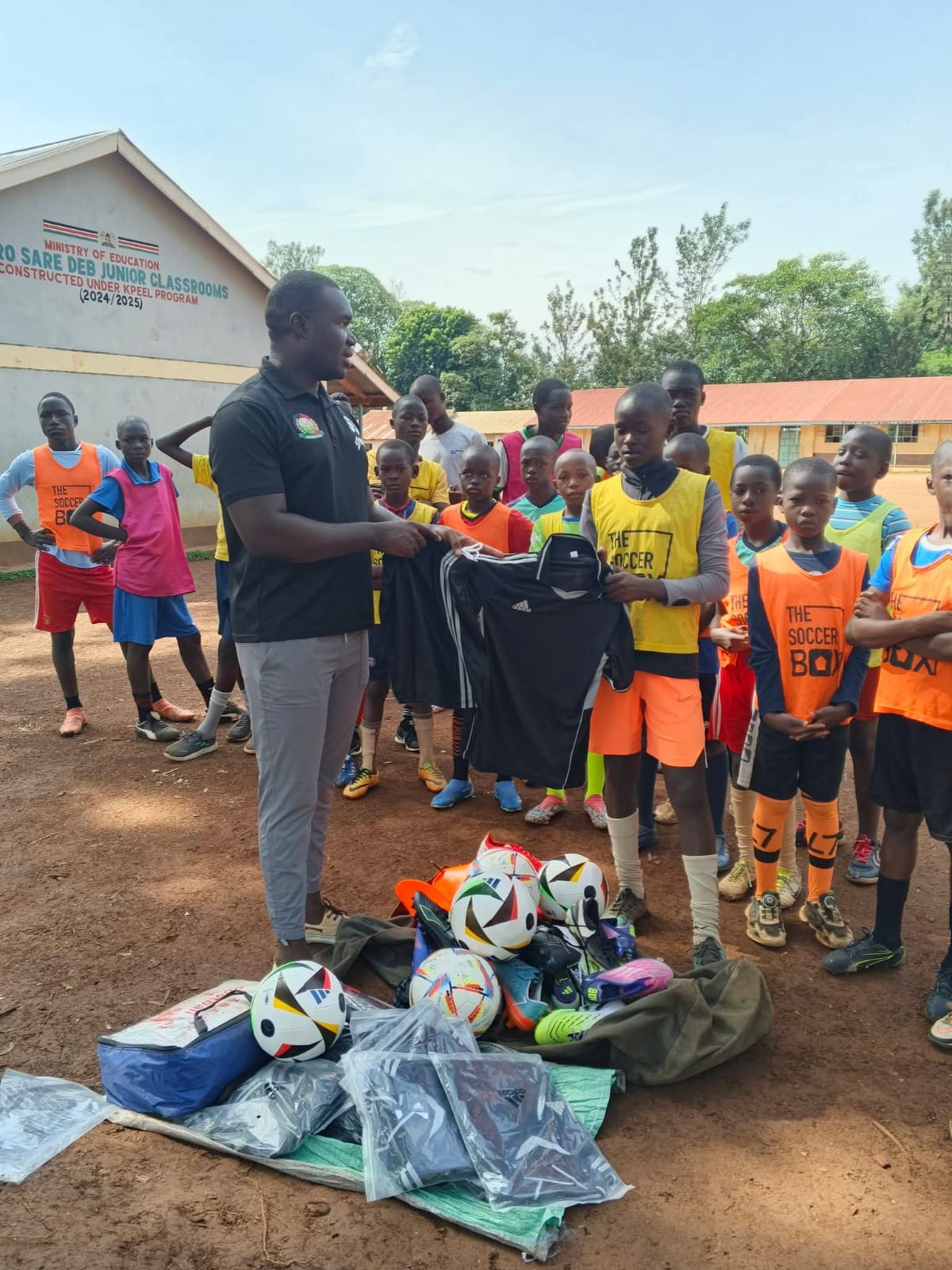 Football Friends International Donation ffi7